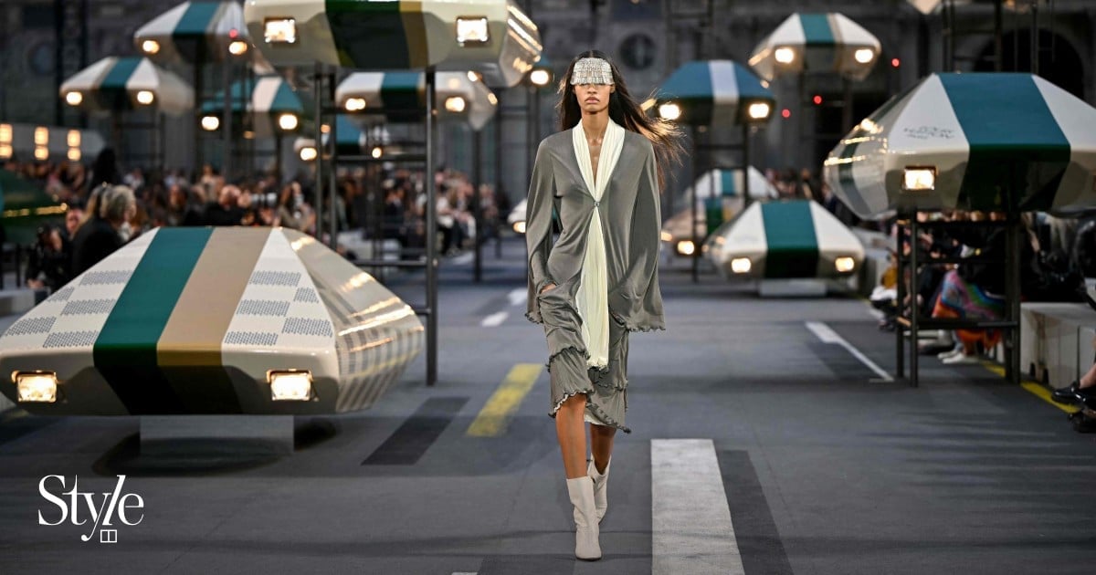 Louis Vuitton Debuts Minimalist SS27 Collection at Paris Fashion Week