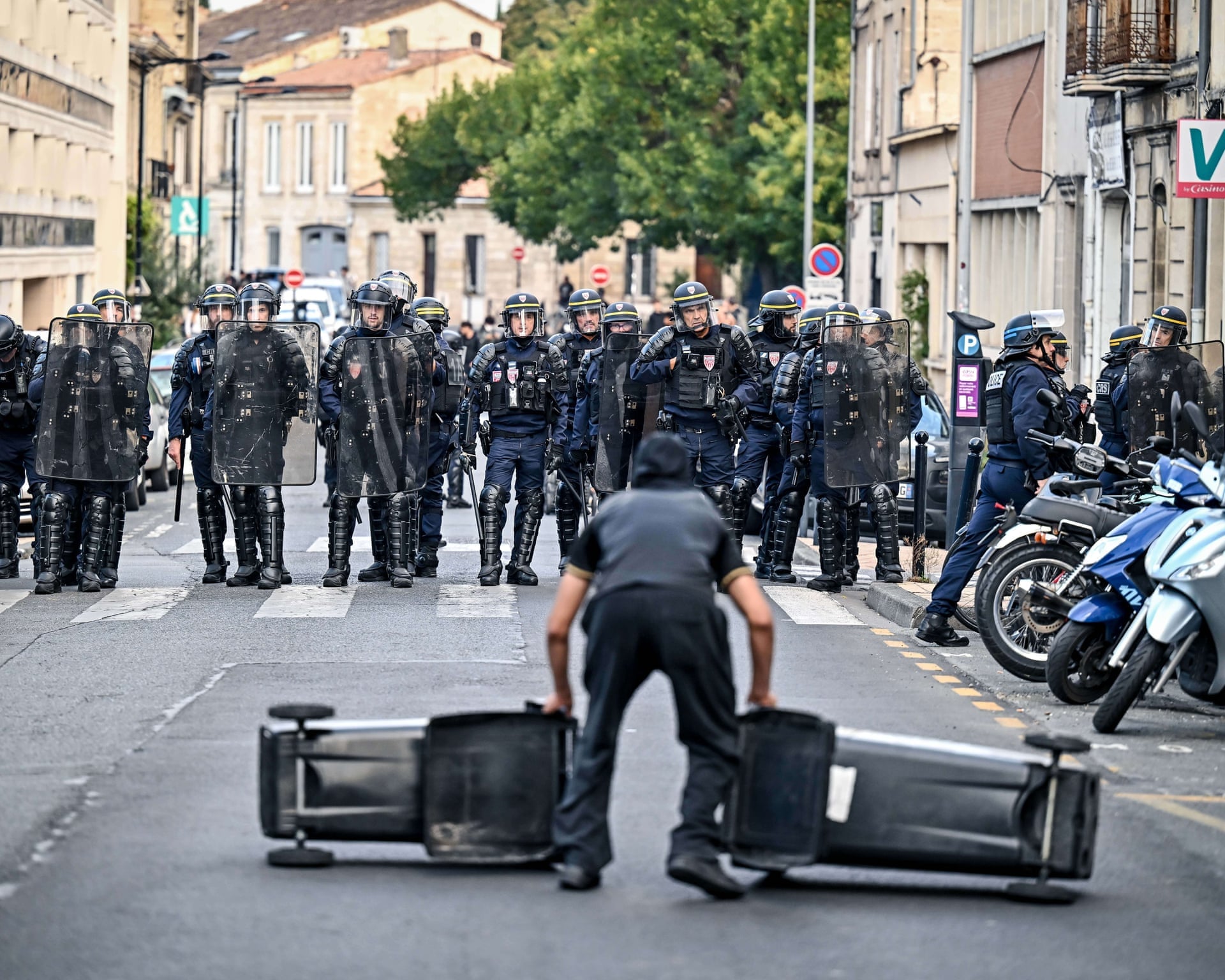 France Faces National School Protests After Mass Arrests and Injuries