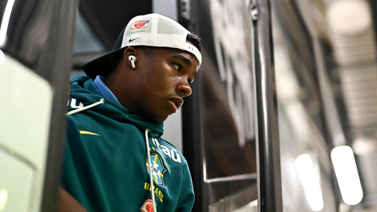 Milan Targets Endrick for January Loan to Bolster Squad