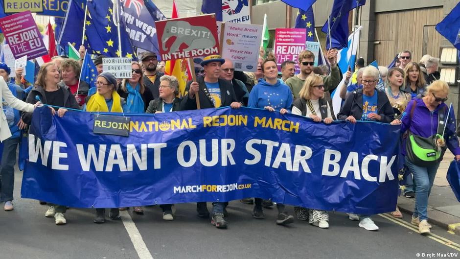 Protesters at a Rejoin the UK march hold up a banner, which reads: "We want our star back," in London, UK on June 22, 2026