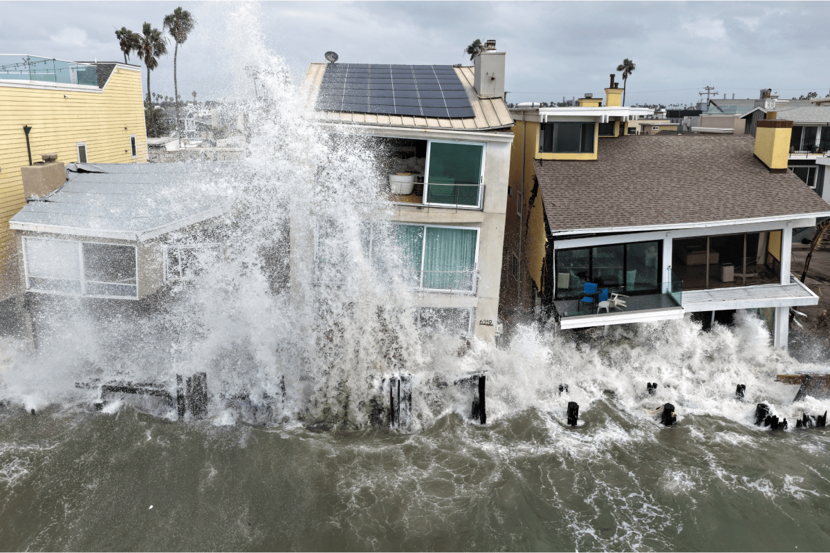 Tropical Storm Rachel Causing Homes To Collapse in California - Newsweek