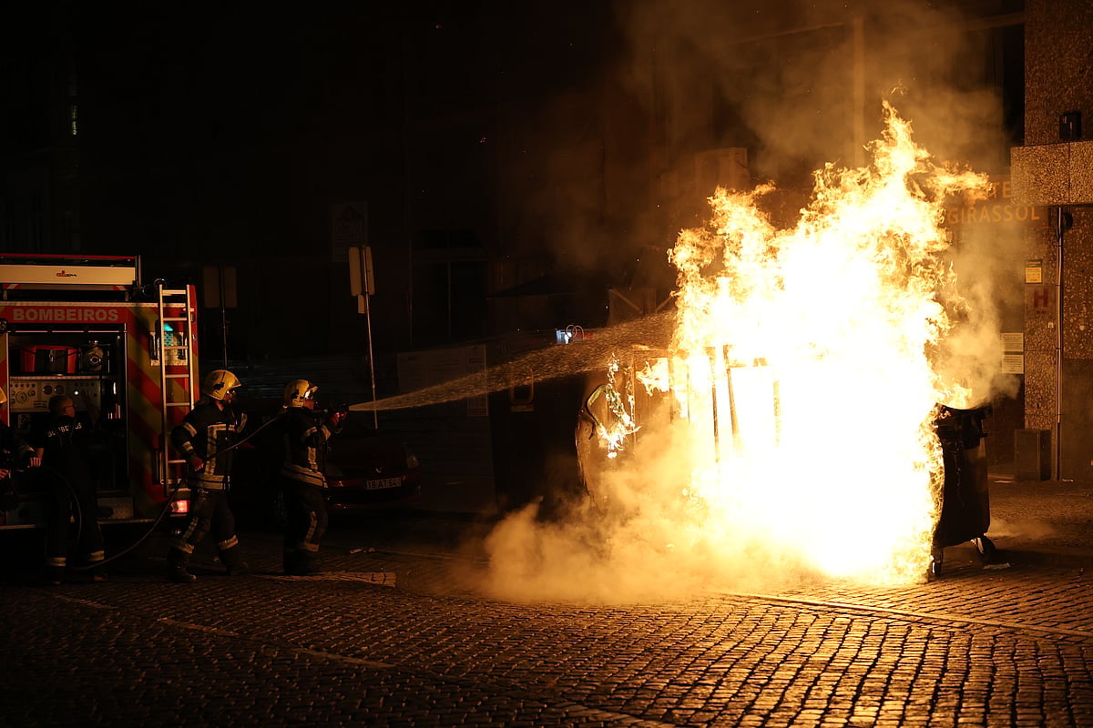 Portuguese Cultural Figures Condemn Violence in Housing Protests