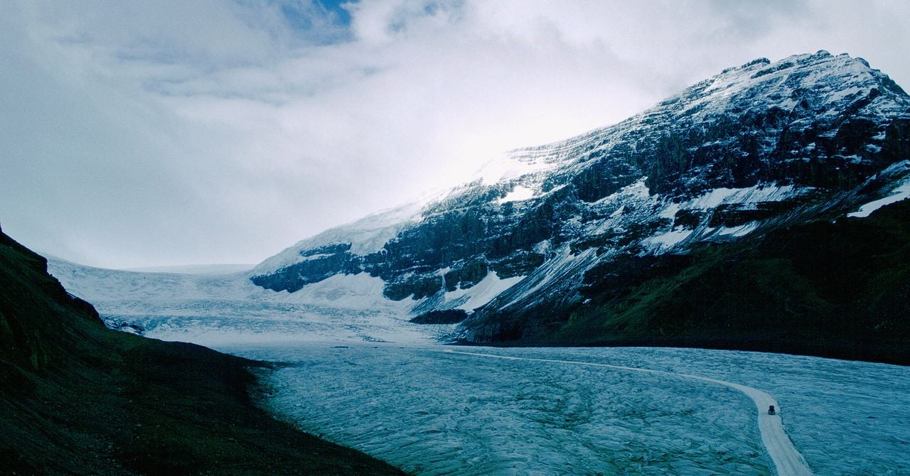 Human Emissions Halted a Glacial Period That Began 2,000 Years Ago