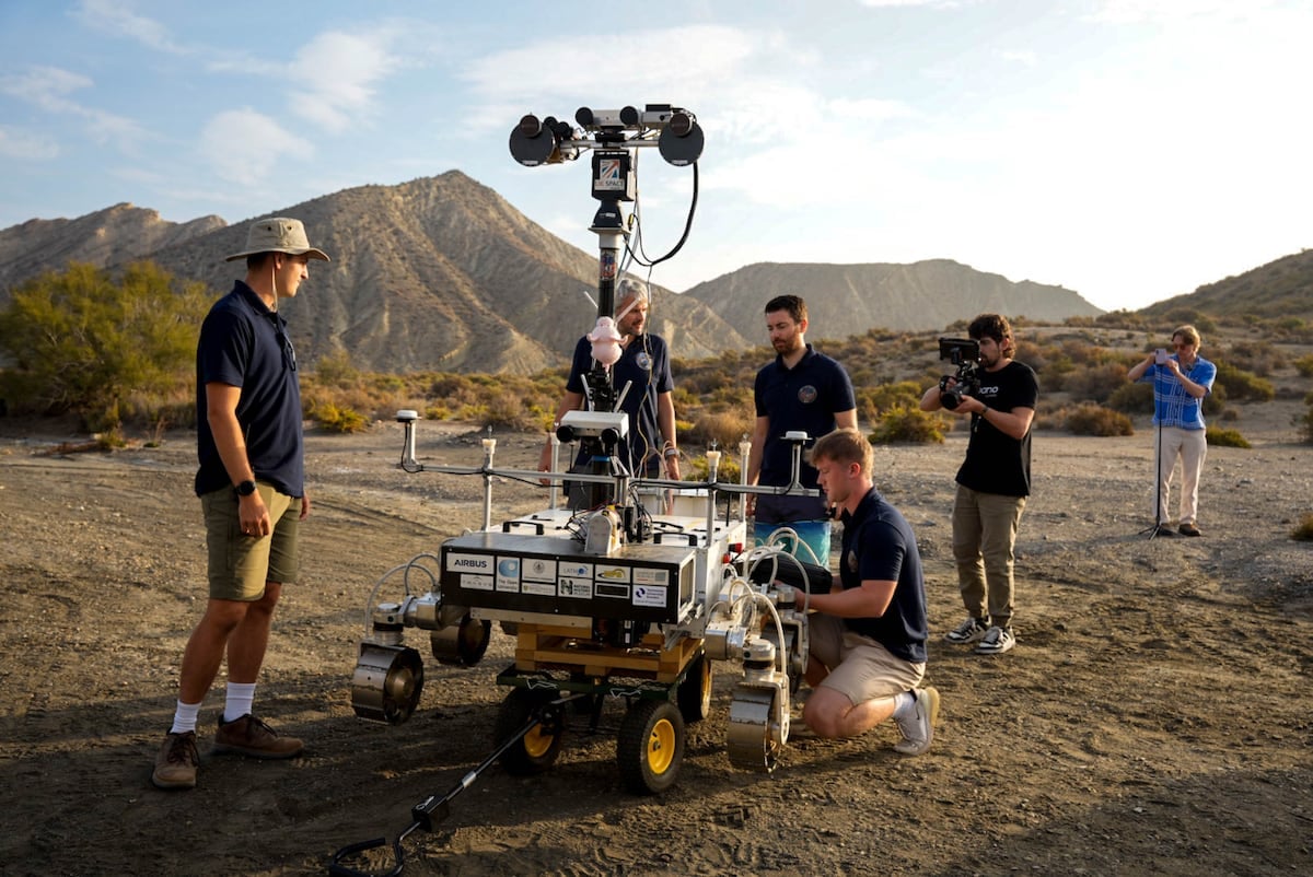 ESA Tests Charlie Rover in Spain for ExoMars Mission