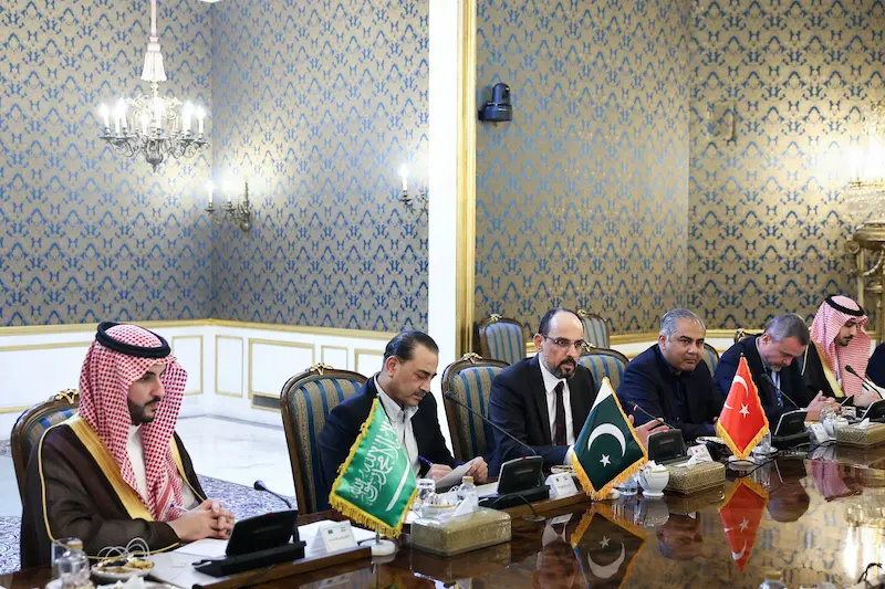 Reports Suggest Saudi Funds Offered for Houthi Ceasefire