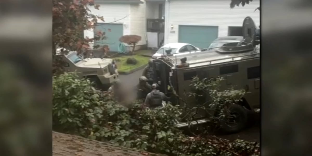 SWAT Team Rescues Kidnapped Girl Found Tied Up in Oregon City Closet