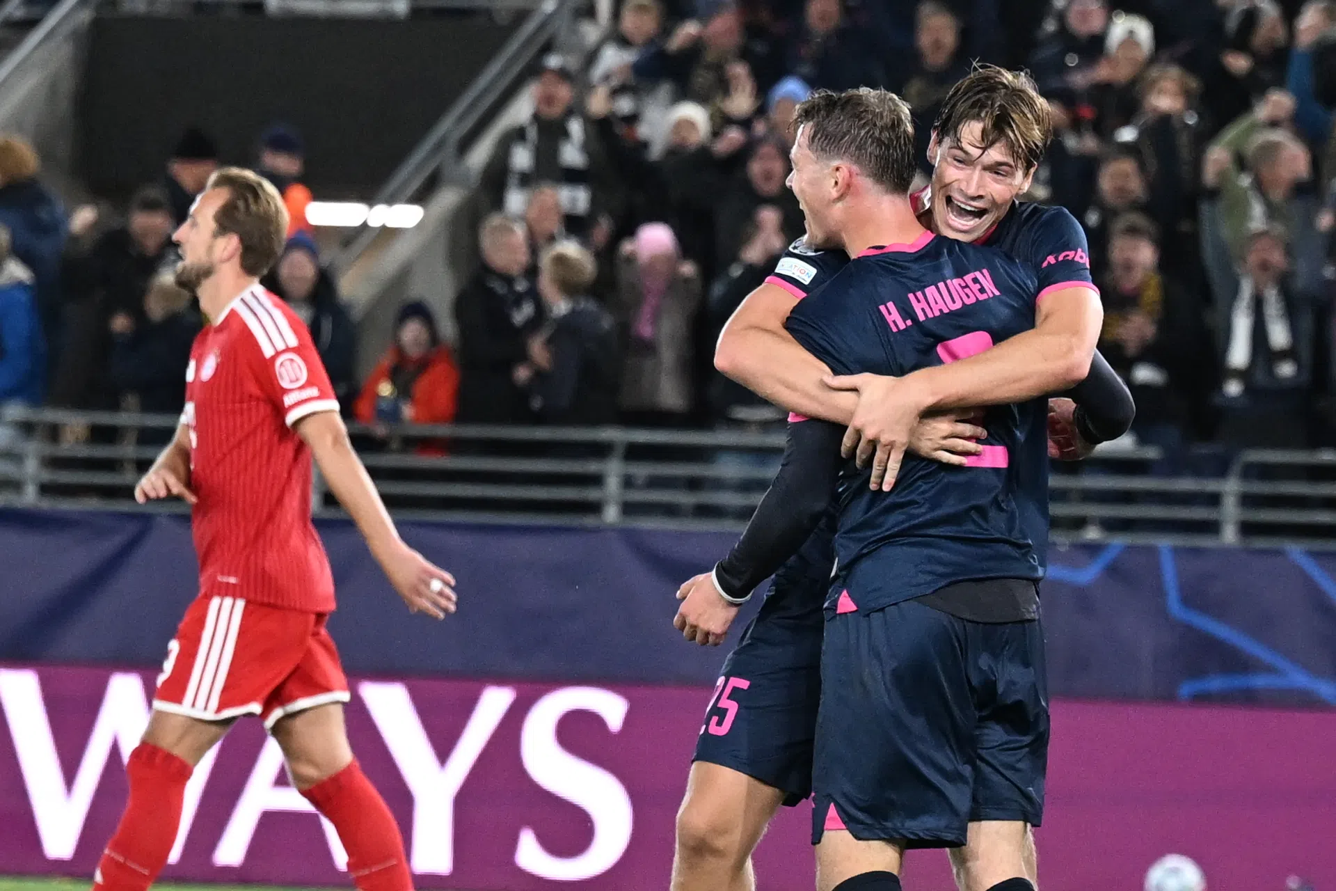 Viking Secure 3-3 Draw Against Bayern München