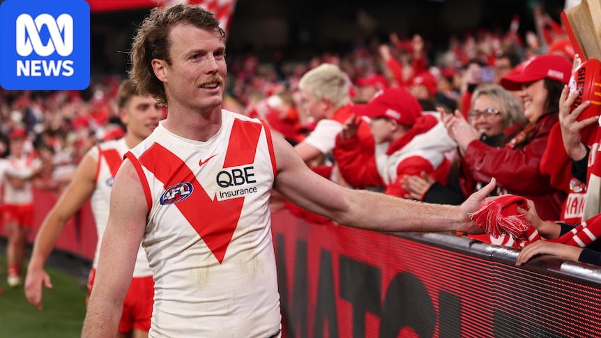 Nick Blakey high-fives Sydney fans