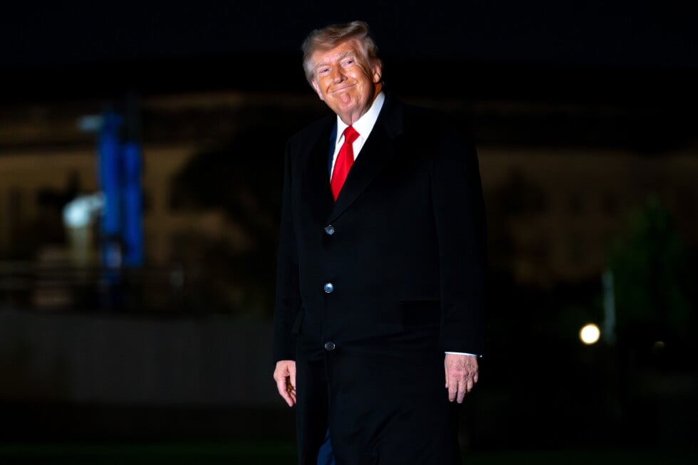 President Donald Trump returns to the White House following a trip to Clarksville, Tenn., on the South Lawn of the White