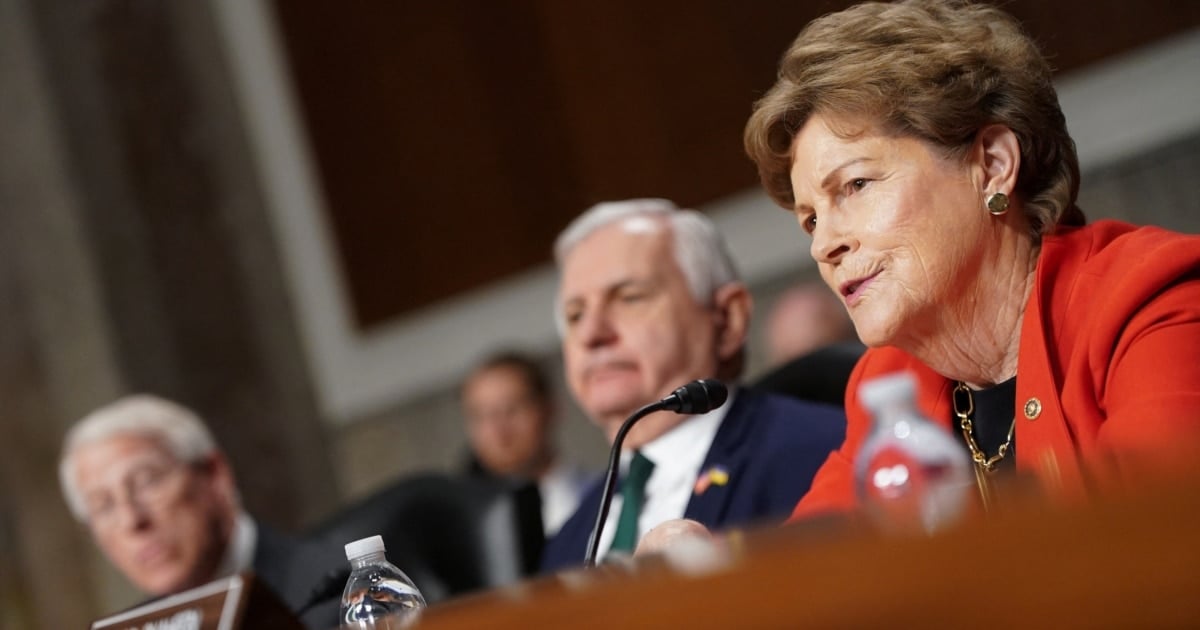 US Senators Warn Serbia Ahead of October 25 Elections