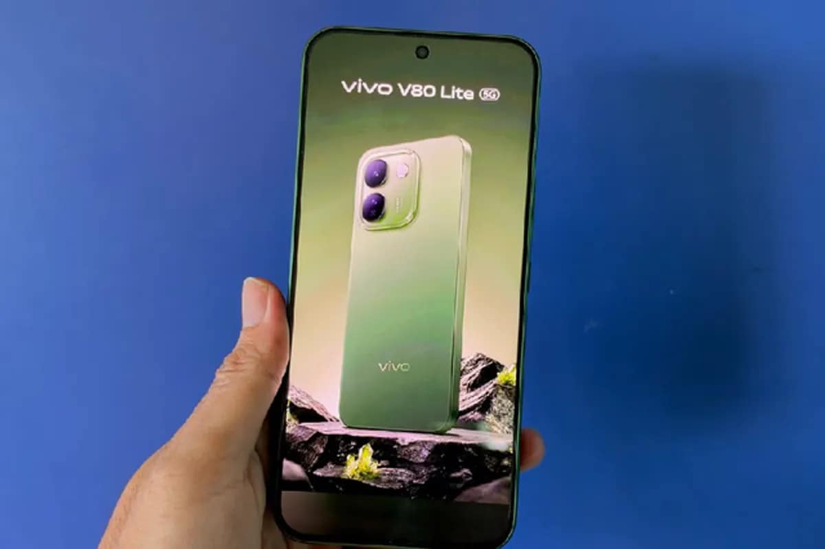 Vivo Releases V80 With 7200 mAh Battery