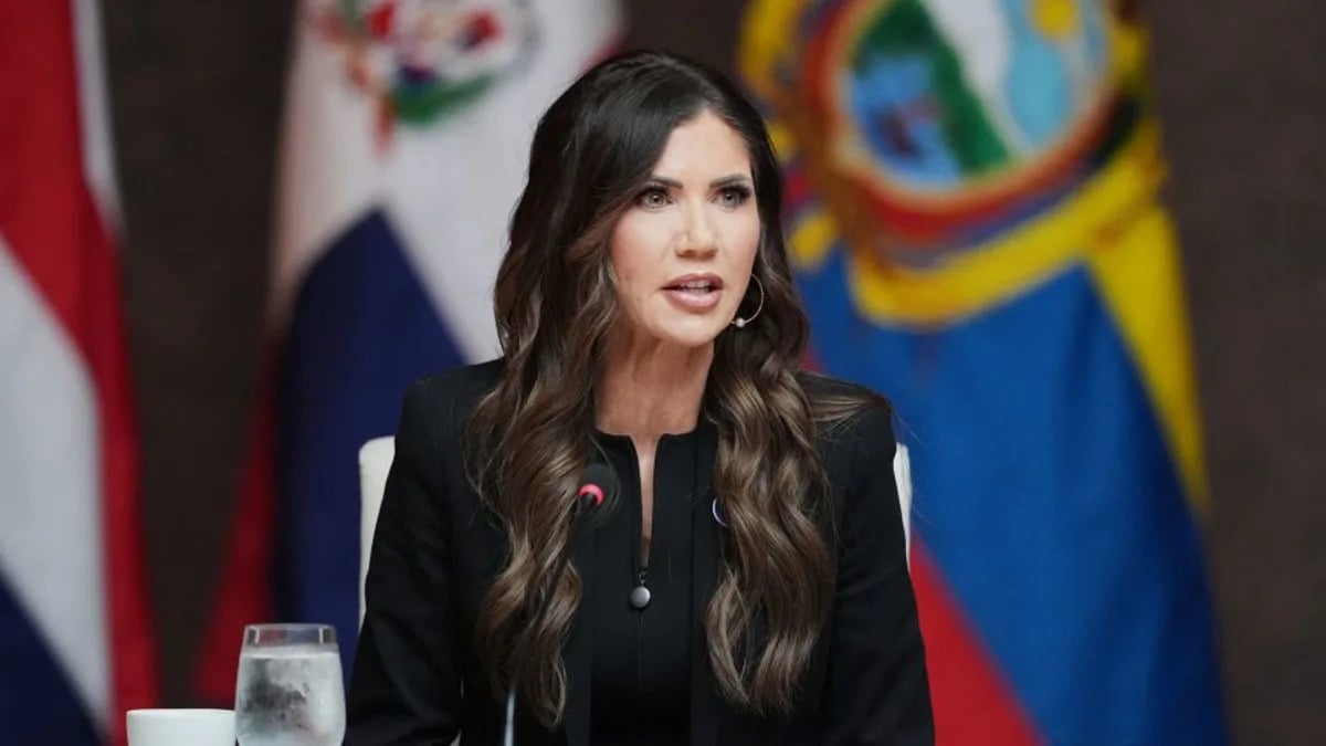 Kristi Noem Shifts to Senior Advisor Role at the State Department