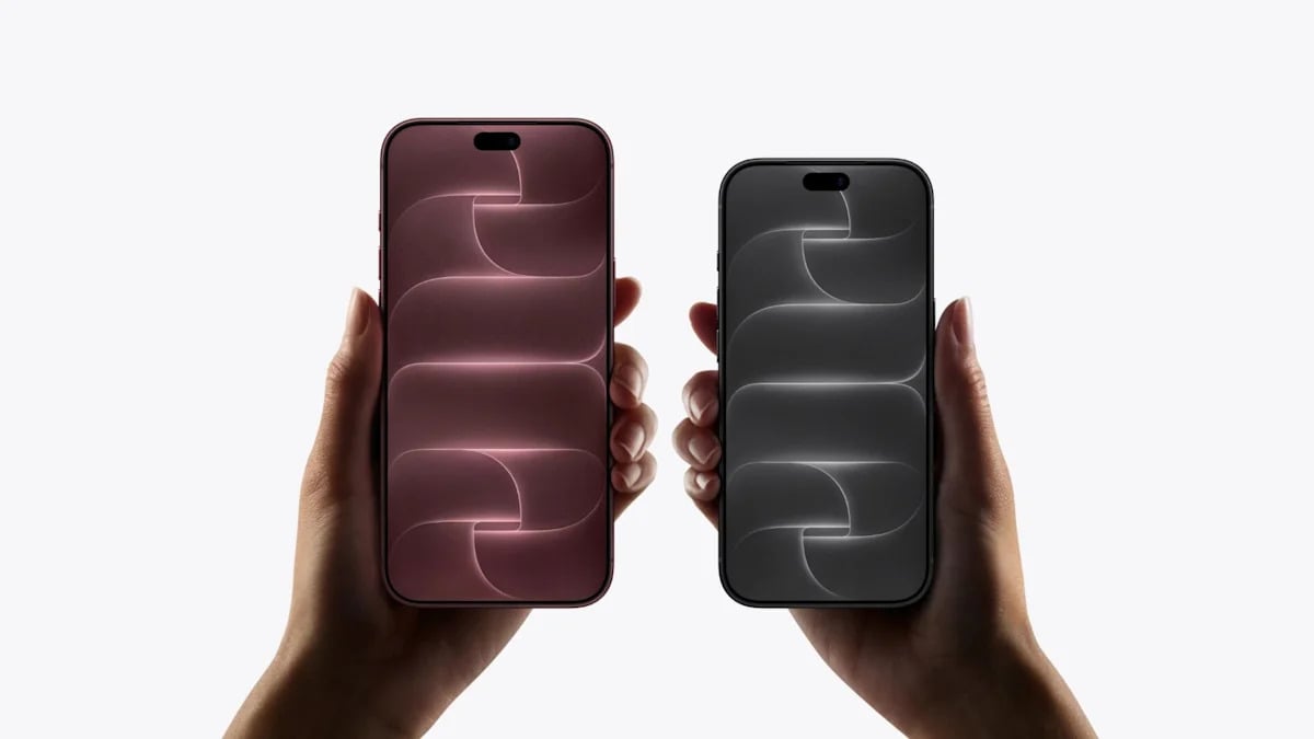 iPhone 18 Pro Users Report Pink Discoloration Around Camera Lenses