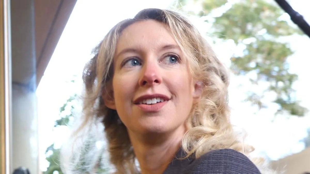 Elizabeth Holmes Documentary Earns Perfect Rotten Tomatoes Score Ahead of Release