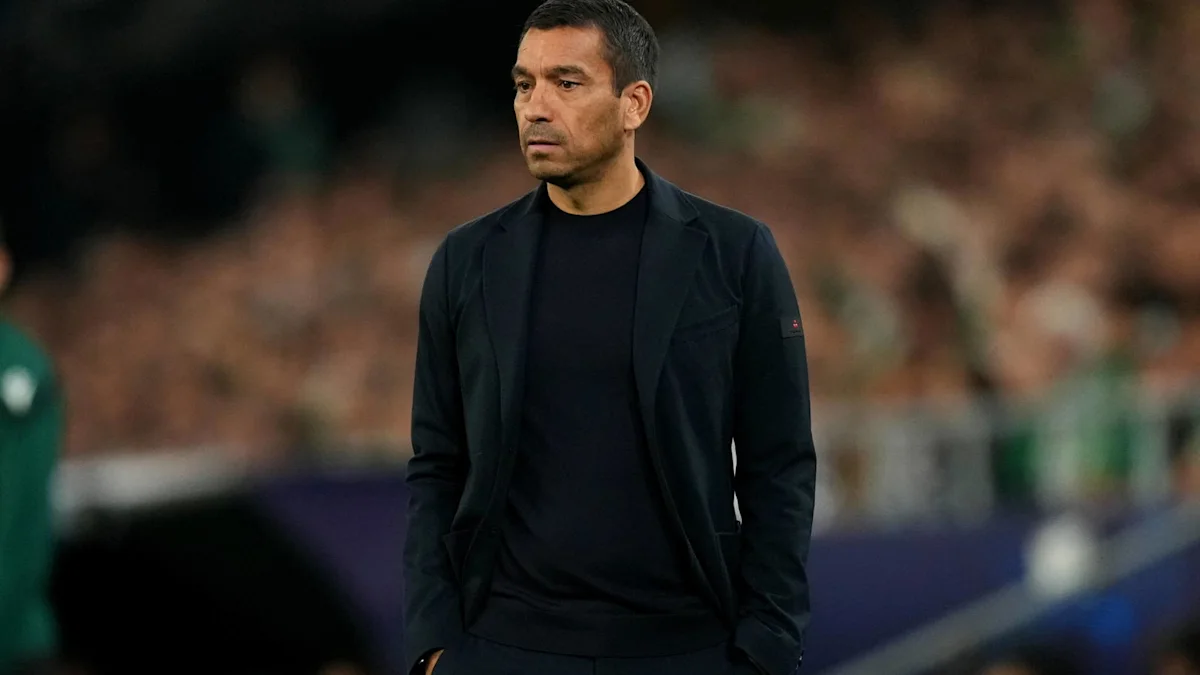 PSV Eindhoven Faces Defending Eredivisie Champions on Oct 25