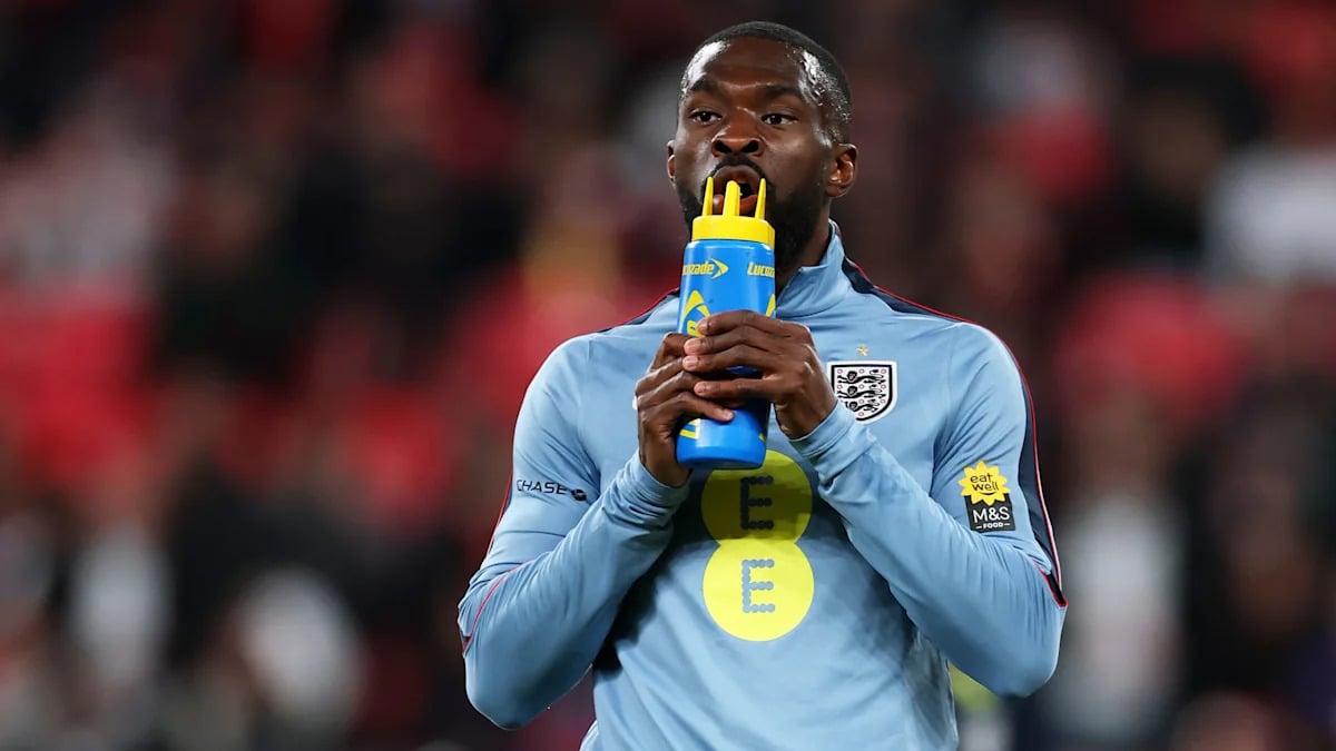Newcastle United Monitor Fikayo Tomori to Fix Defense
