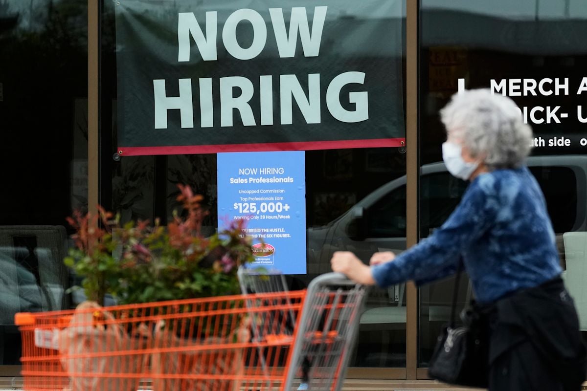 Trump Faces Economic Fallout as September Jobs Report Misses Expectations