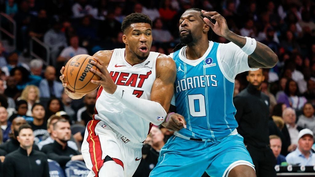 Heat Lose to Hornets as Fans Rip 0-3 Start, Box Score Stats, Highlights for Giannis