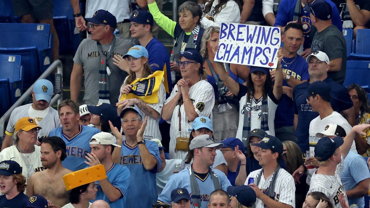Brewers Fans Turn Tropicana Field Into Home Game for World Series