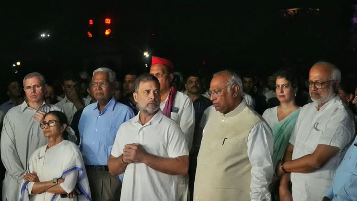 Rashtrapati Bhavan Denies Rahul Gandhi's Claim on Electoral Fraud Allegations