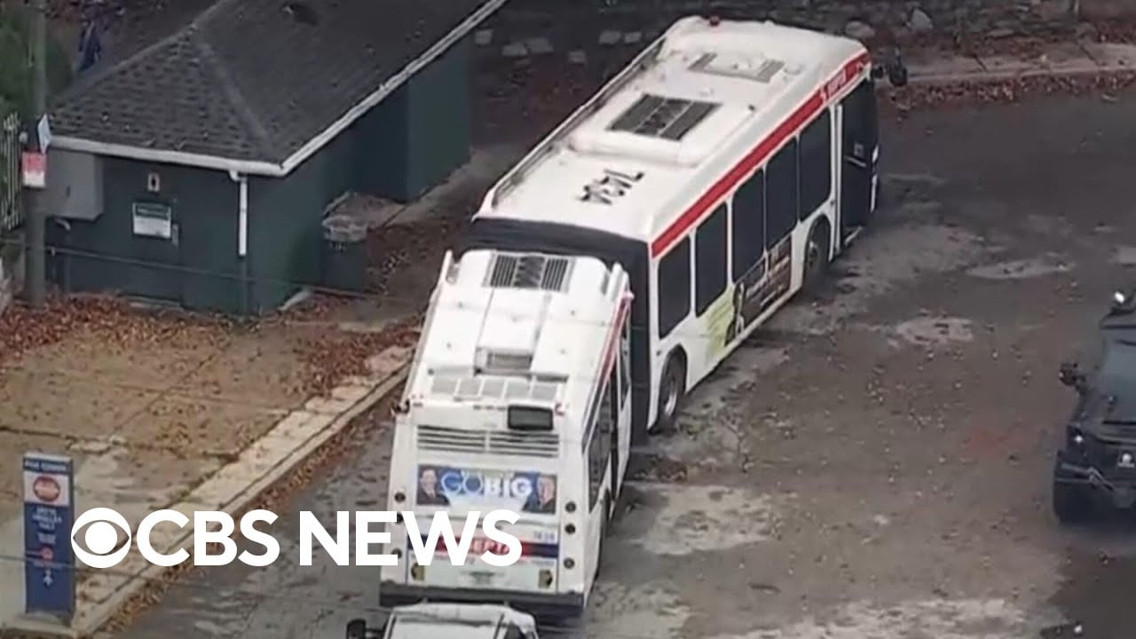 Man suspected of killings dies by Suicide after barricade on SEPTA bus ends, police say