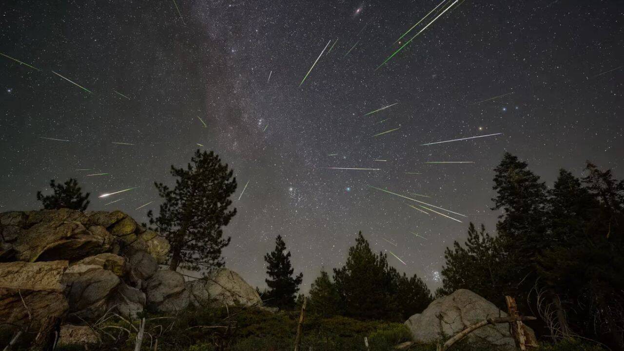 100,000 Simulations Challenge Theory That Comets Started Earth Life