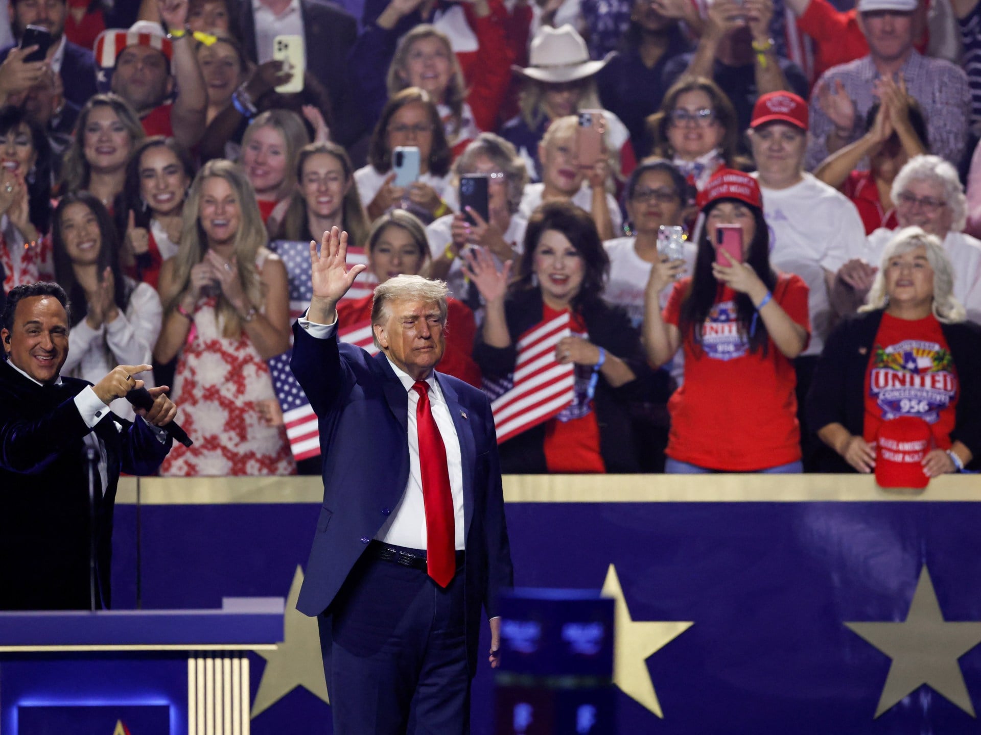 Trump Rallies Base as Republican Candidates Distance Themselves