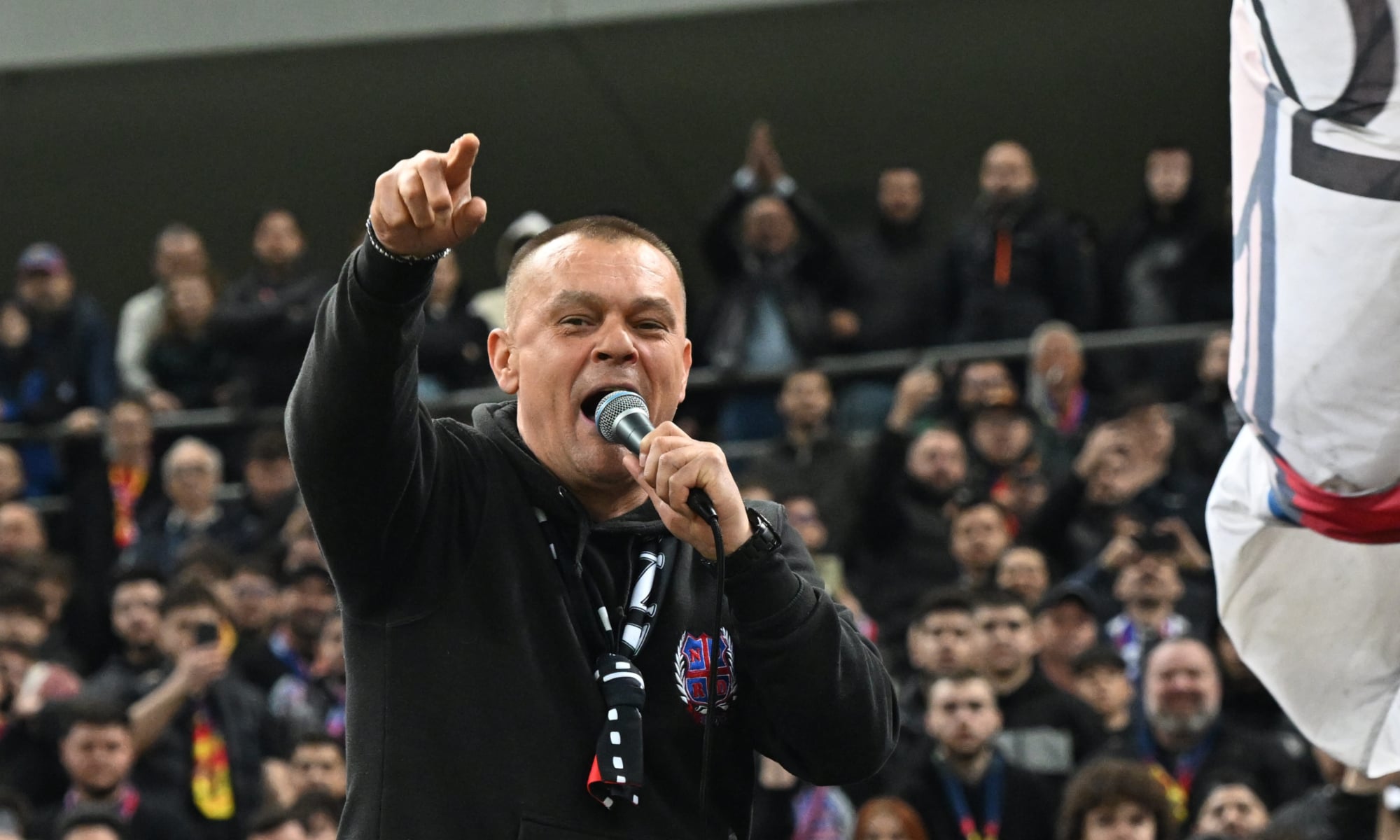 FCSB Fan Demands Resignations Over Assistant Coaches