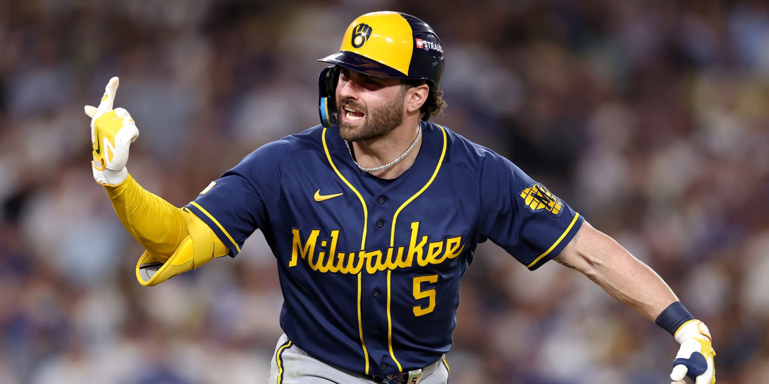 Clutch homers have Brewers 1 win away from 1st World Series appearance in 44 years
