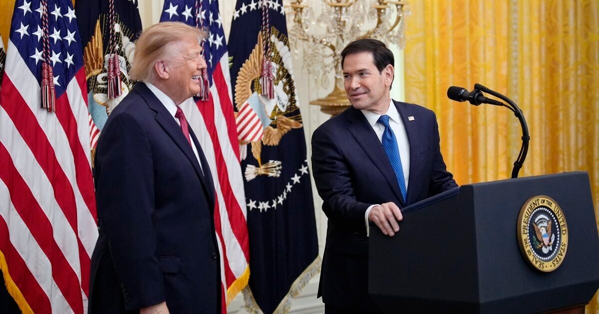 Analyst Suggests Trump Could Be Uniquely Positioned to End Cuba Embargo